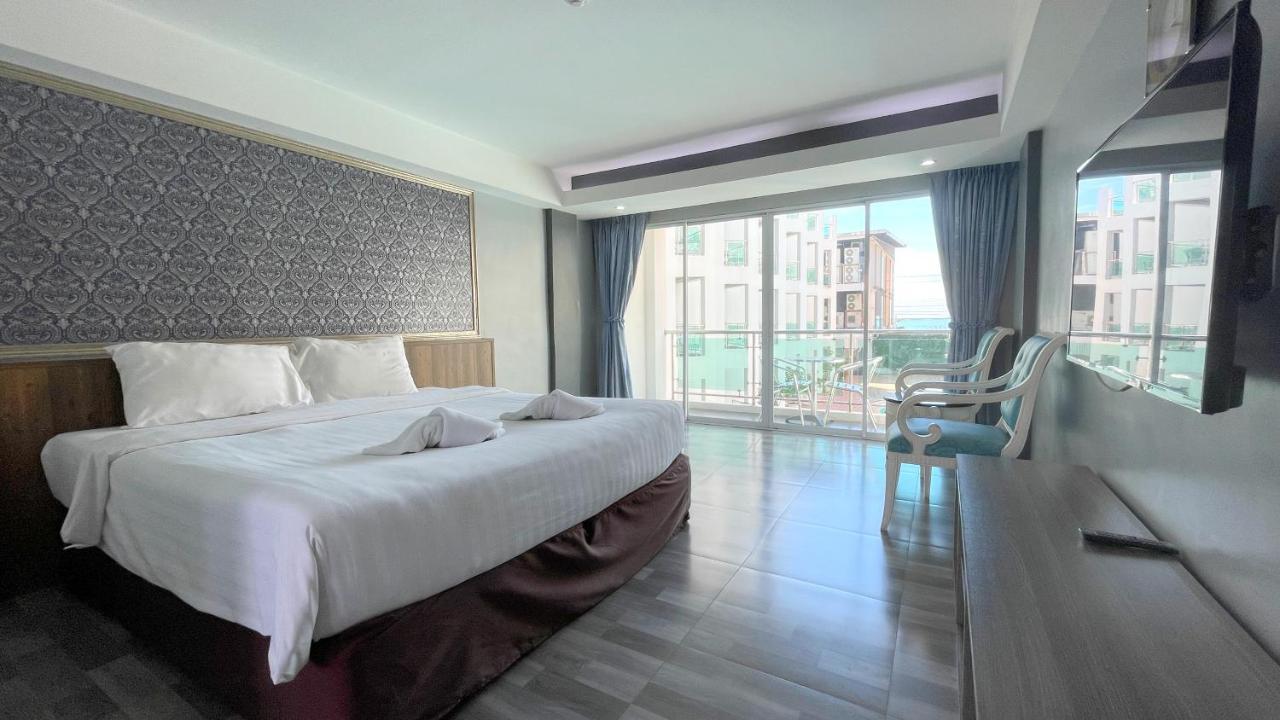 Dragon Beach Resort , Jomtien Beach Pattaya 外观 照片