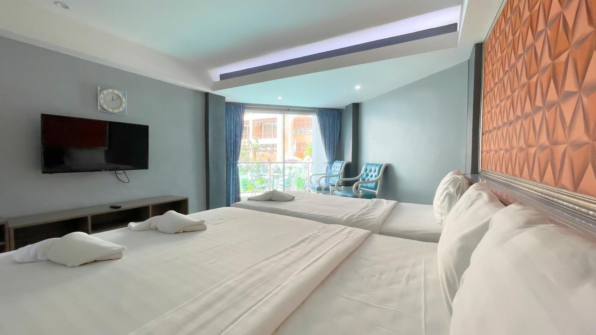 Dragon Beach Resort , Jomtien Beach Pattaya 外观 照片